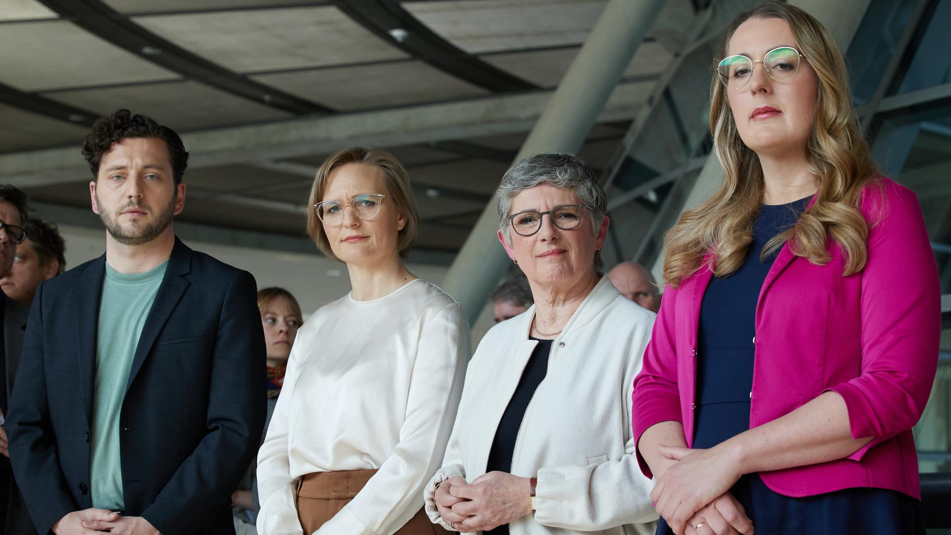 Grünen-Parteivorsitzende Felix Banaszak (l-r) und Franziska Brantner sowie die Grünen-Fraktionsvorsitzenden Britta Haßelmannund Katharina Dröge, Fraktionsvorsitzende von Bündnis 90/Die Grünen Grünen-Parteivorsitzende Felix Banaszak (l-r) und Franziska Brantner sowie die Grünen-Fraktionsvorsitzenden Britta Haßelmannund Katharina Dröge, Fraktionsvorsitzende von Bündnis 90/Die Grünen